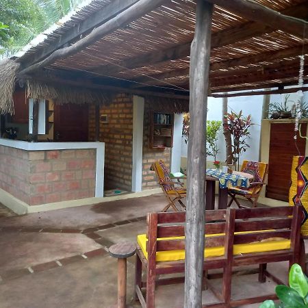 Praia do Tofo Casa Camaleao Gekko Cottadge酒店 外观 照片