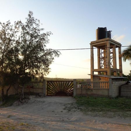 Praia do Tofo Casa Camaleao Gekko Cottadge酒店 外观 照片